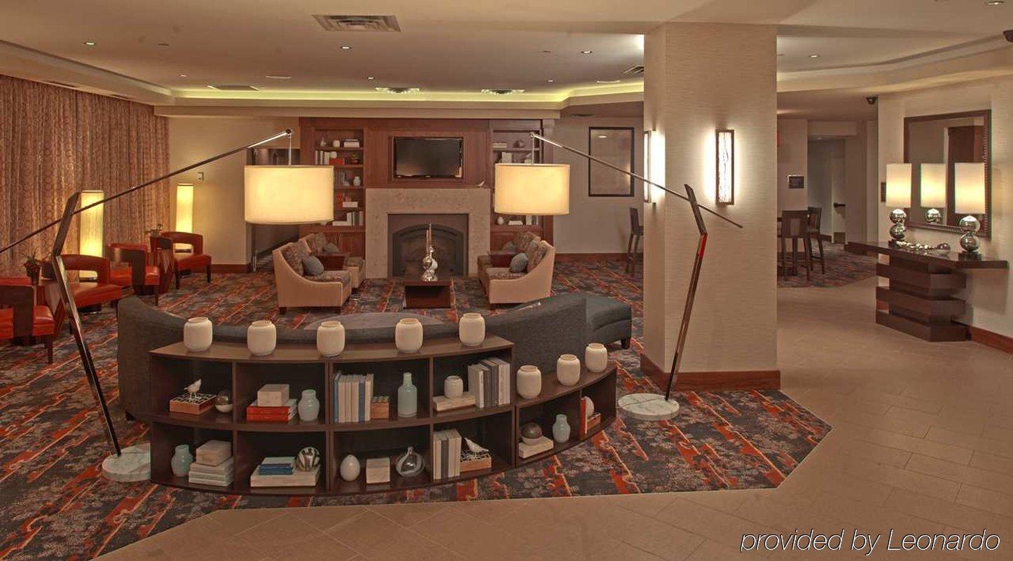 Doubletree Suites By Hilton Minneapolis Downtown Интерьер фото