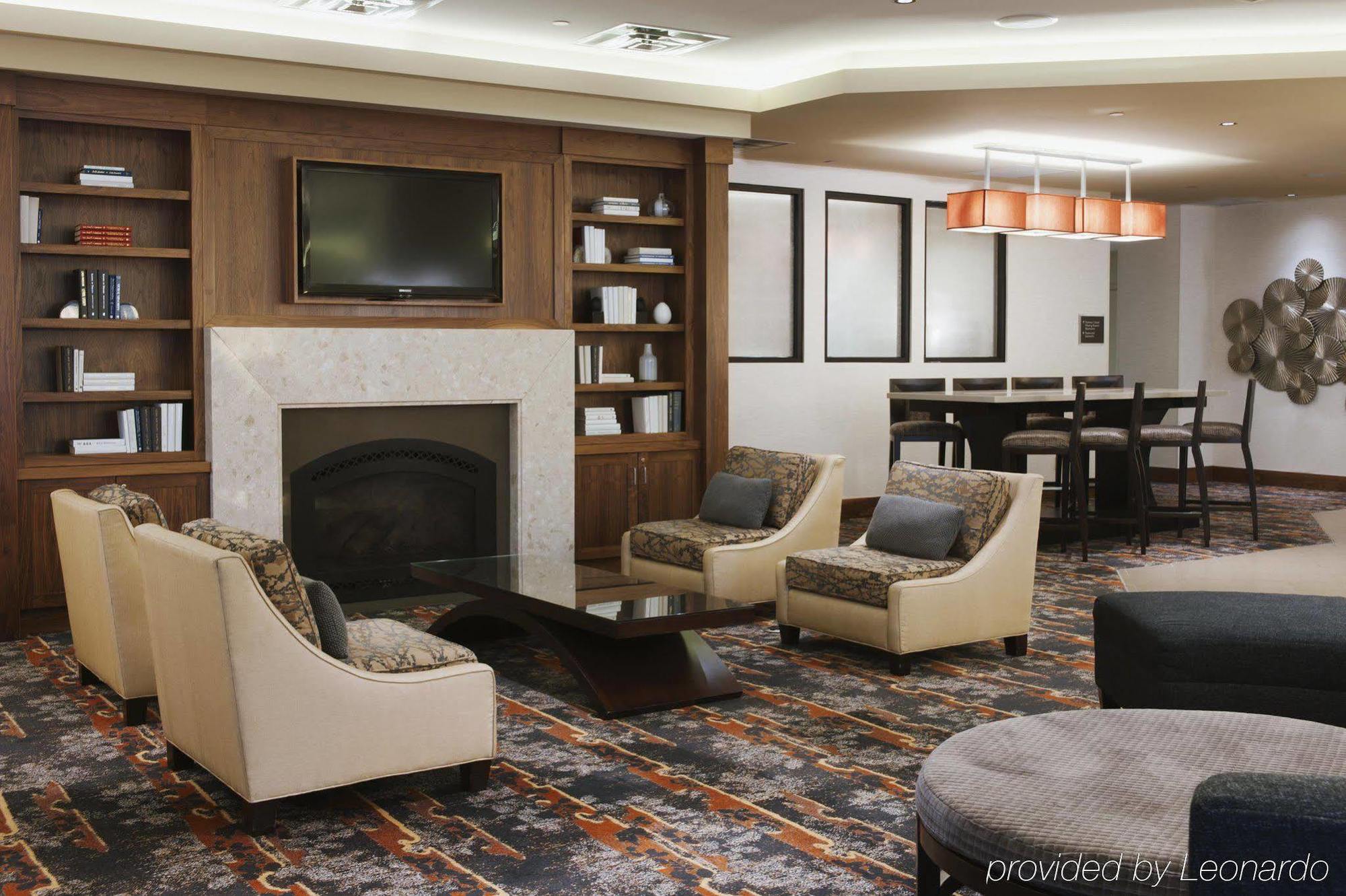 Doubletree Suites By Hilton Minneapolis Downtown Экстерьер фото